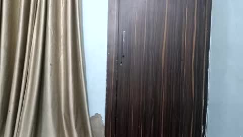 Snapshot of dollmeenu chatting on January 16, 2026, 4:22 pm dollmeenu online show from January 16, 2026, 4:22 pm