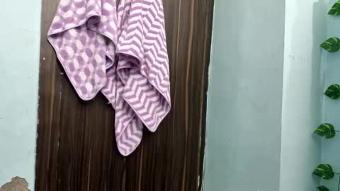 Snapshot of dollmeenu chatting on February 2, 2026, 4:17 pm dollmeenu online show from February 2, 2026, 4:17 pm