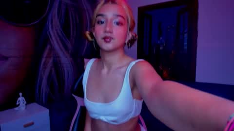 Dolly pocket online show from February 25, 2026, 8:07 pm