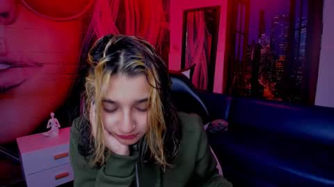 Dolly pocket online show from March 3, 2026, 9:04 am