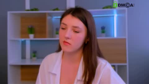 dolly_sunshine online show from March 12, 2026, 5:57 am