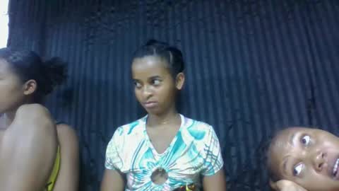 doloresslu online show from February 6, 2026, 1:25 pm