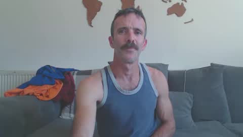 Snapshot of dombolio chatting on May 24, 2026, 4:12 pm Dombol online show from May 24, 2026, 4:12 pm