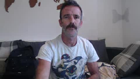 Snapshot of dombolio chatting on July 18, 2026, 1:37 pm Dombol online show from July 18, 2026, 1:37 pm