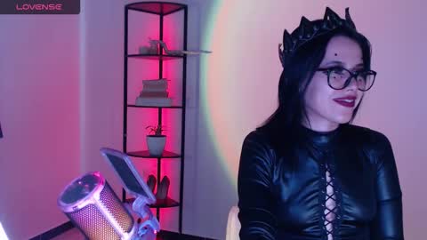 Mistress online show from September 8, 2025, 3:11 pm
