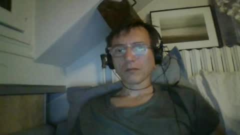 domi94300 online show from July 20, 2026, 10:01 pm