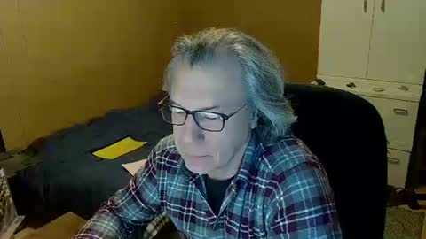 Snapshot of domiande chatting on January 7, 2025, 10:22 am domiande online show from January 7, 2025, 10:22 am