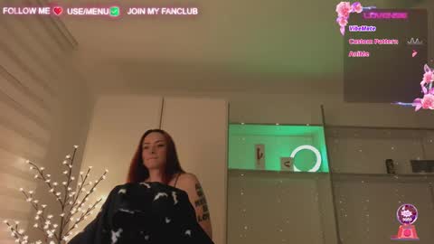 Snapshot of domina_deivis chatting on January 3, 2025, 6:22 am I WILL BE BACK ON WEDNESDAY DECEMBER 4 0100AM COLOMBIA TIME    online show from January 3, 2025, 6:22 am