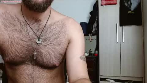 Logan - INDEPENDET MODEL online show from May 17, 2026, 11:39 am