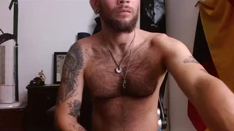 Snapshot of dominantthewolf chatting on June 25, 2026, 11:04 am Logan - INDEPENDET MODEL online show from June 25, 2026, 11:04 am