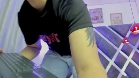 DOMI online show from March 19, 2026, 3:10 am