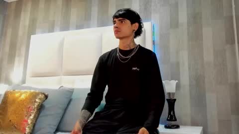 Dominic foox online show from February 11, 2026, 12:21 pm