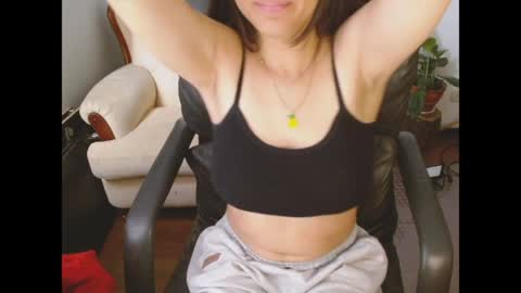 Snapshot of dominica3 chatting on March 31, 2026, 3:56 pm online show from March 31, 2026, 3:56 pm