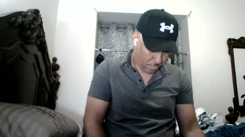 Snapshot of dominicanorico chatting on June 22, 2026, 7:49 am luis online show from June 22, 2026, 7:49 am