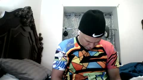 Snapshot of dominicanorico chatting on June 24, 2026, 10:53 pm luis online show from June 24, 2026, 10:53 pm