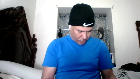Snapshot of dominicanorico chatting on July 19, 2026, 4:16 am luis online show from July 19, 2026, 4:16 am