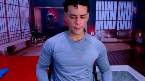 Dominic online show from October 11, 2025, 7:01 pm