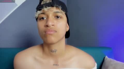 Snapshot of dominick_joness chatting on March 7, 2025, 7:49 pm Dominick online show from March 7, 2025, 7:49 pm