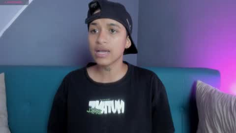 Snapshot of dominick_joness chatting on March 11, 2025, 9:15 pm Dominick online show from March 11, 2025, 9:15 pm