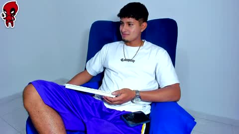  Dominic  online show from April 10, 2026, 12:16 am