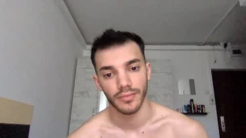 dominicvalente online show from May 26, 2026, 12:45 pm