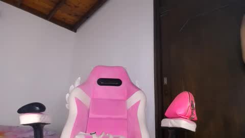   online show from February 10, 2026, 2:26 am