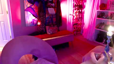 DommeTomorrow online show from December 23, 2024, 6:33 am