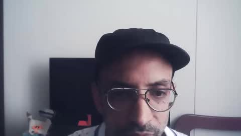 Snapshot of don__chi chatting on December 26, 2024, 8:00 pm don__chi online show from December 26, 2024, 8:00 pm