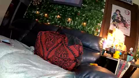 Sapphire Fox online show from October 30, 2025, 7:10 am