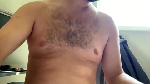 donlong430 online show from April 12, 2026, 2:44 pm