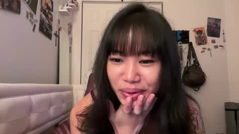 D2Creamy online show from January 22, 2025, 10:59 pm