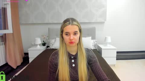 Donna On GMT2 Mon-Fri 3-9 AM online show from April 1, 2026, 12:00 am