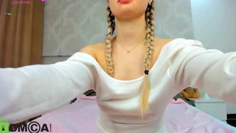 Donna On GMT2 Mon-Fri 3-9 AM online show from April 9, 2026, 11:10 pm