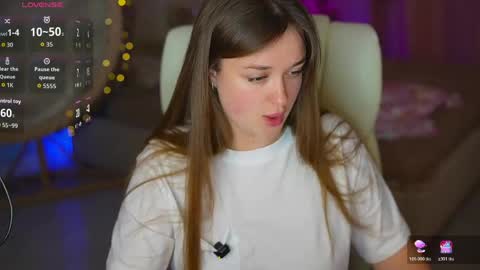 DONNA online show from April 11, 2026, 2:32 pm