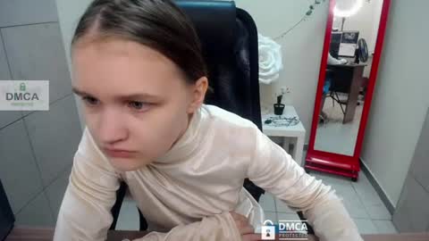 Sia online show from June 14, 2026, 6:37 am
