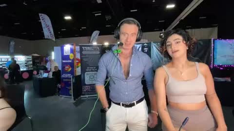 Snapshot of donnybasilisk chatting on November 8, 2025, 1:39 am Donny online show from November 8, 2025, 1:39 am