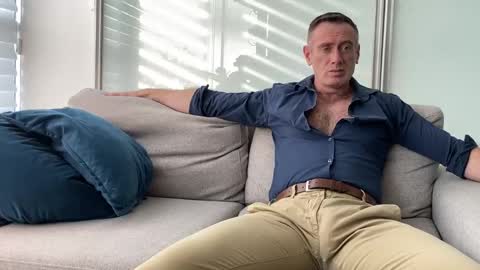 Snapshot of donnybasilisk chatting on November 28, 2025, 9:28 pm Donny online show from November 28, 2025, 9:28 pm