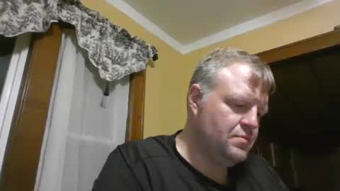 Snapshot of donseanh chatting on November 2, 2025, 5:10 am The Don online show from November 2, 2025, 5:10 am