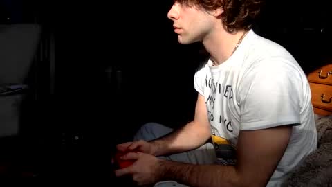 Snapshot of donutking42069 chatting on January 12, 2026, 6:35 pm donutking42069 online show from January 12, 2026, 6:35 pm