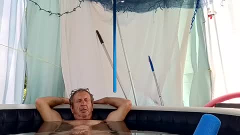 doobie1717 online show from September 18, 2025, 5:37 pm