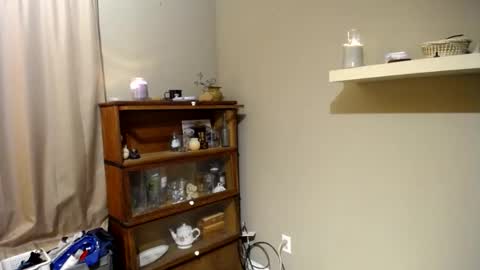 doorguy01 online show from January 26, 2025, 4:20 am