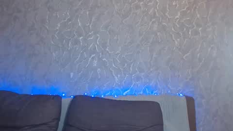 Snapshot of dora_blue_eyed chatting on February 18, 2025, 4:37 am Dora online show from February 18, 2025, 4:37 am