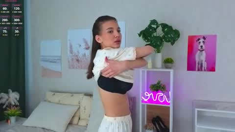 Kiki online show from April 3, 2026, 12:52 am