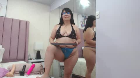 Anny online show from March 11, 2026, 1:17 pm