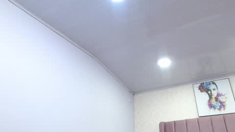 Anny online show from April 4, 2026, 12:35 pm