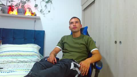 Snapshot of dorian_h chatting on April 25, 2026, 1:08 am dorian_h online show from April 25, 2026, 1:08 am