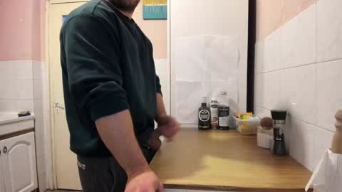 Snapshot of doriancretu95 chatting on December 7, 2024, 11:23 pm menu below online show from December 7, 2024, 11:23 pm