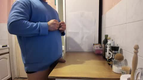 Snapshot of doriancretu95 chatting on December 29, 2024, 5:33 pm menu below online show from December 29, 2024, 5:33 pm