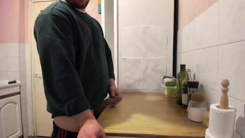 Snapshot of doriancretu95 chatting on February 25, 2025, 7:47 pm menu below online show from February 25, 2025, 7:47 pm