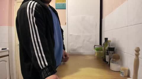 Snapshot of doriancretu95 chatting on March 3, 2025, 4:47 am menu below online show from March 3, 2025, 4:47 am